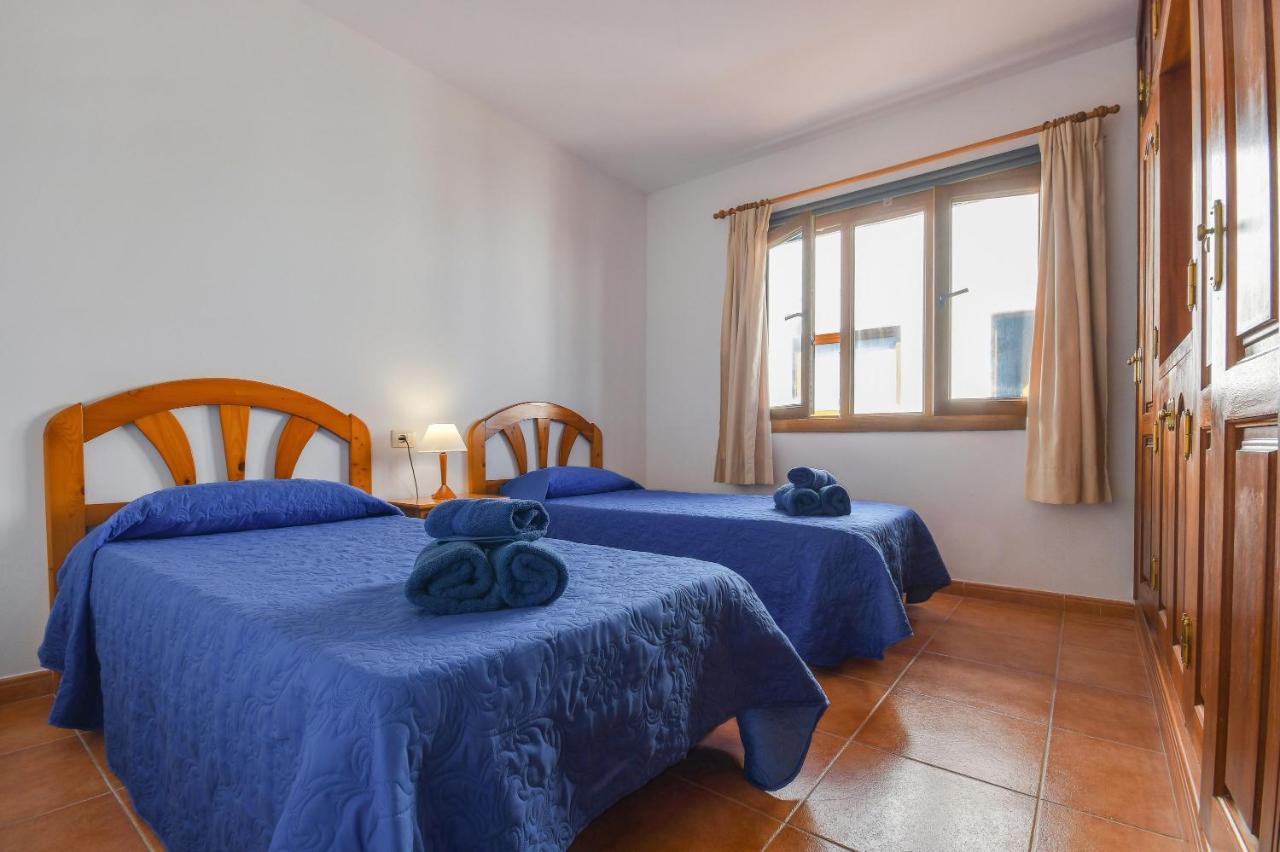 Apartamentos Flor Cuatro カレタ・デル・セボ エクステリア 写真