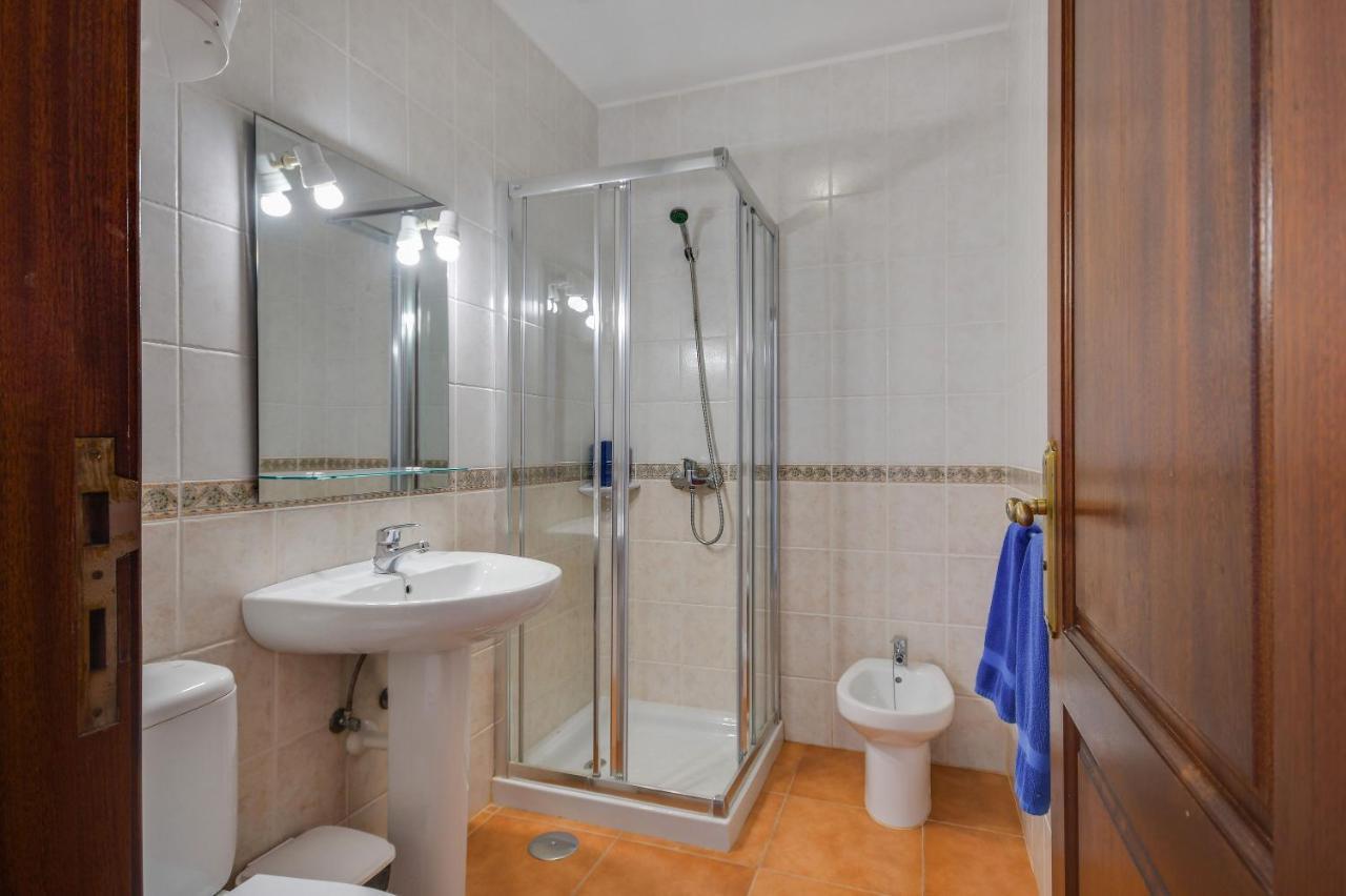 Apartamentos Flor Cuatro カレタ・デル・セボ エクステリア 写真