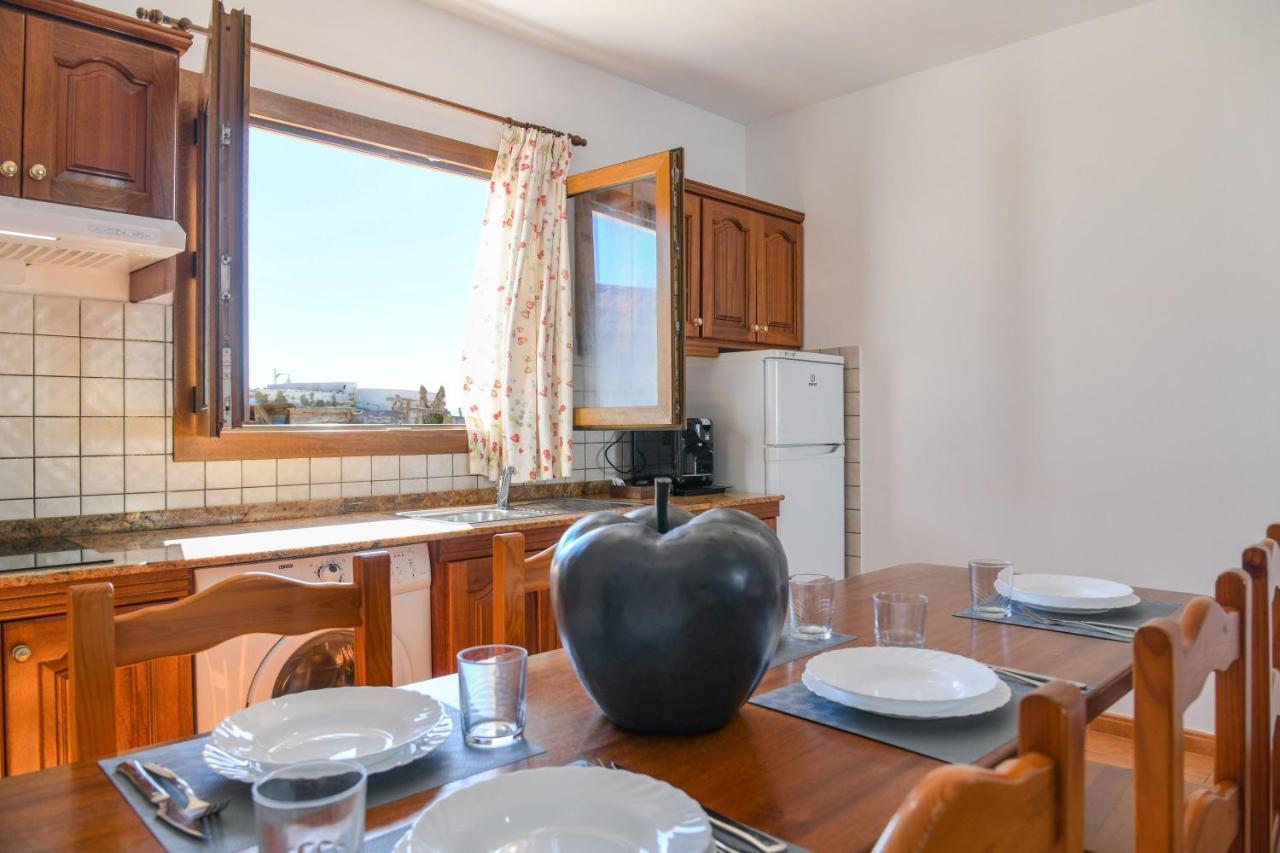 Apartamentos Flor Cuatro カレタ・デル・セボ エクステリア 写真